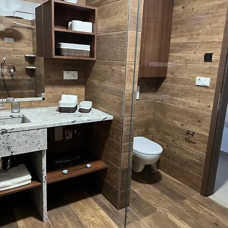 Vinarstvi Mikulica 3*