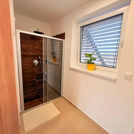 Vinarstvi Mikulica 3*